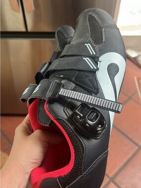Nike Black Cycling Shoe with Red Lining and Silver Swoosh